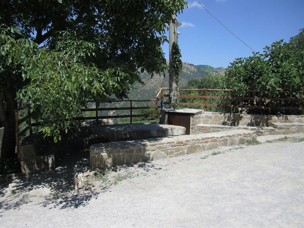 Agriturismo Grotta Dell'Eremita Albano di Lucania Екстер'єр фото